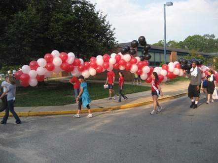 The 5K course winds through the neighboring streets of Mantua. The race starts and finishes in front of Mantua Elementary School. 